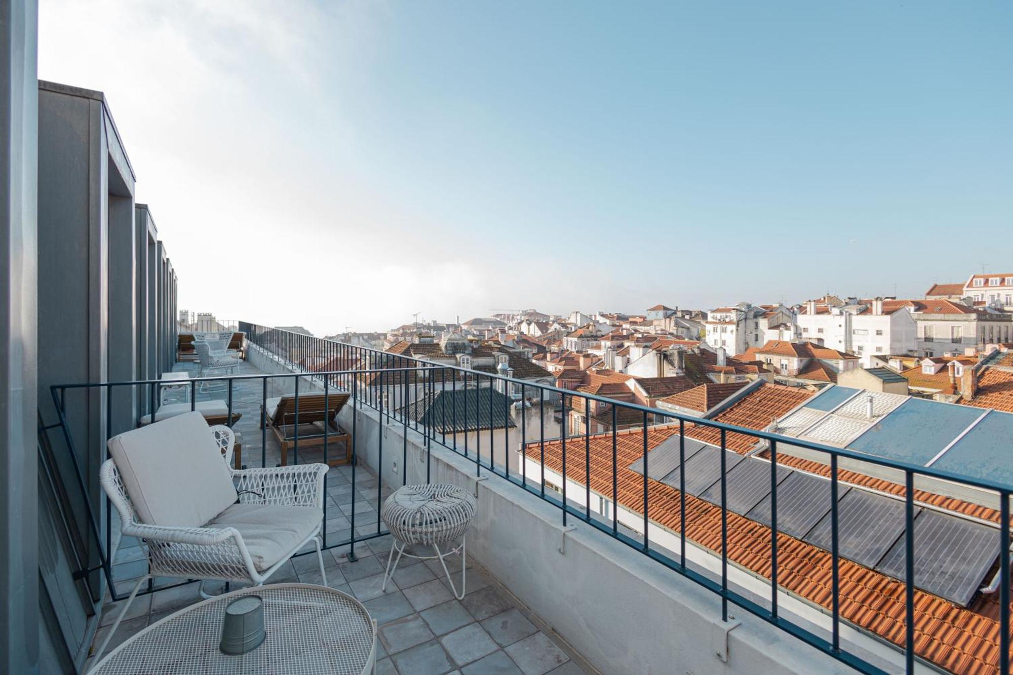Almaria - Ex Libris Apartments | Chiado Lisboa Ngoại thất bức ảnh