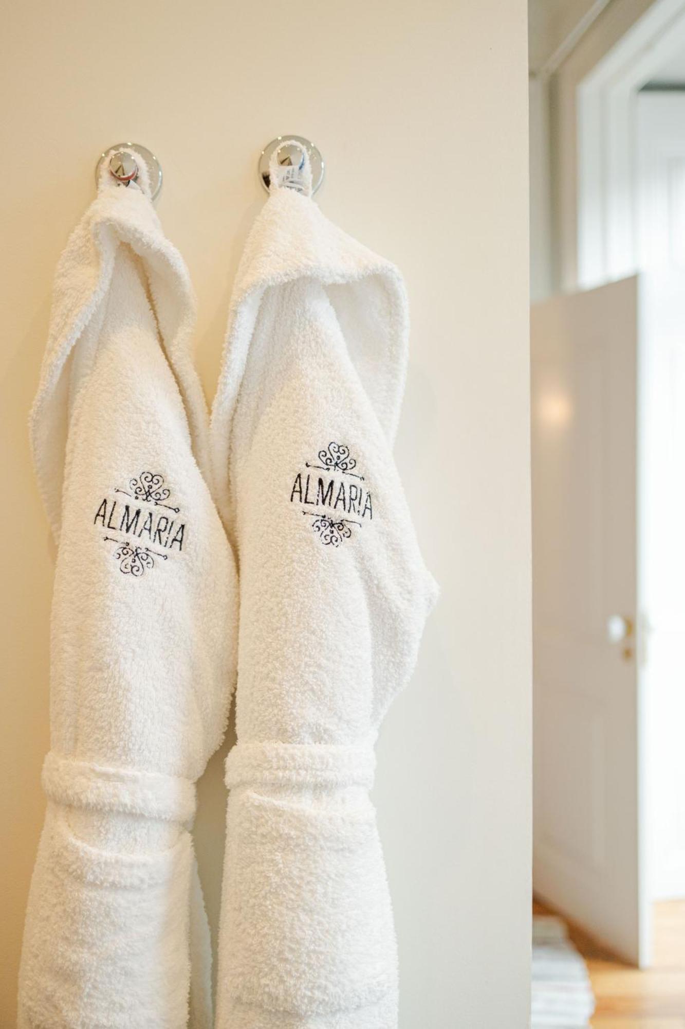Almaria - Ex Libris Apartments | Chiado Lisboa Ngoại thất bức ảnh
